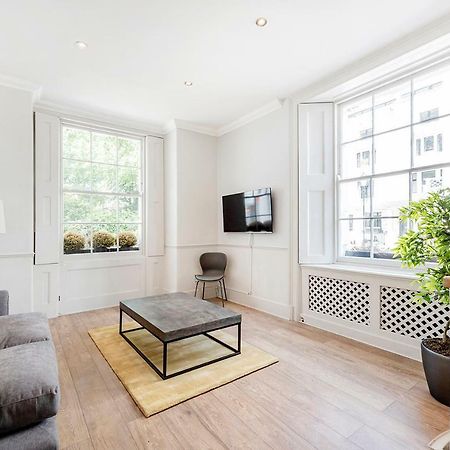 Stylish 2 Bedroom Flat In Knightsbridge Londra Esterno foto