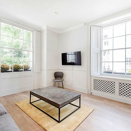 Stylish 2 Bedroom Flat In Knightsbridge Londra Esterno foto