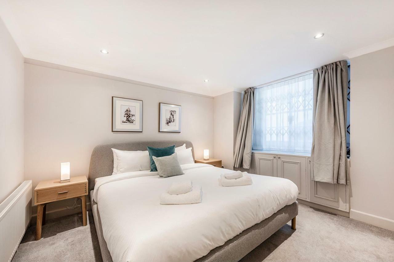 Stylish 2 Bedroom Flat In Knightsbridge Londra Esterno foto